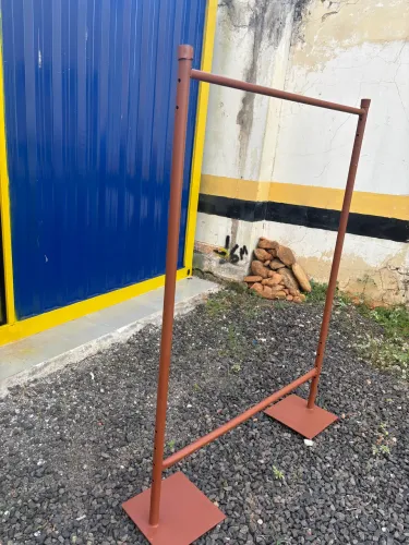 ARARA ou CABIDEIRO por apenas 129,00 reais