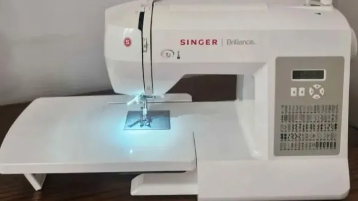 Vende máquina de costura Singer brilliance 6080