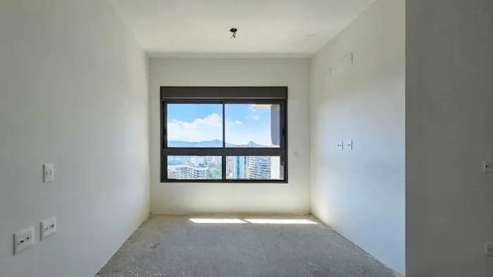 Apartamento para venda em Sítio Tamboré Alphaville com 3 quartos, sendo 3 suítes, 175m²