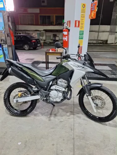 XRE 300