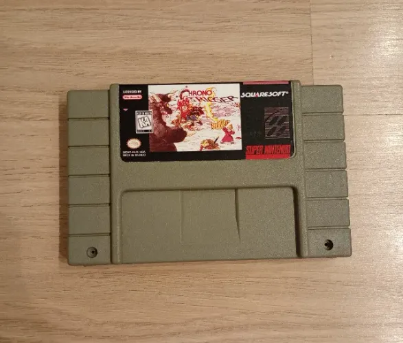 Chrono Trigger repro em placa nova - salvando