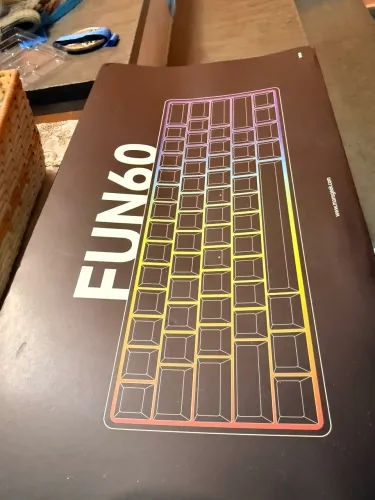 Fun 60 akko teclado magnético