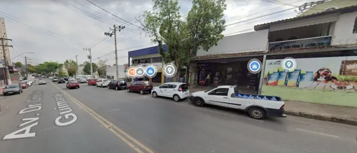 CASA COMERCIAL NA AV. DR. CRISTIANO GUIMARÃES
