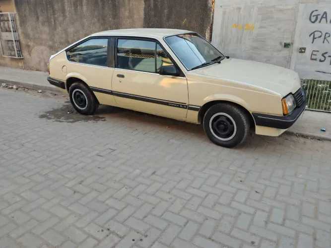 Chevrolet Monza 1.6i/1.8i (restante) 2022
