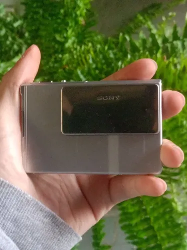 Camera sony cyber shot dsc T7