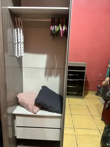 Guarda Roupas 3 Portas