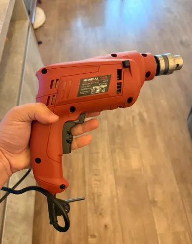 Furadeira de Impacto com Maleta Mondial 650W NFFI-07M