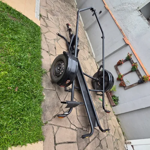 Carretinha para moto - Basculante BOX CAR