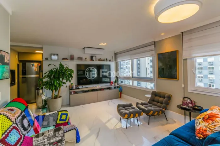 Apartamento à venda em São Sebastião com 67 m², 3 quartos, 1 suíte, 2 vagas