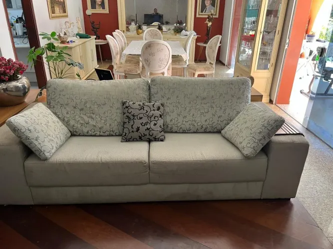 2 sofás de luxo