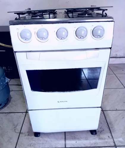 Fogão 4 bocas