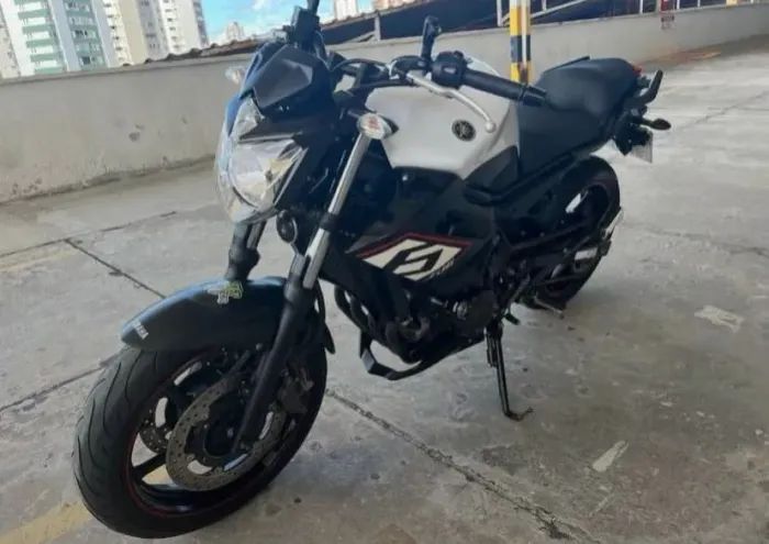 Vendo XJ6 2015