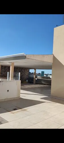 Apartamento Condomínio, quatro dormitórios, 1 vaga(s) de garagem - 411m²