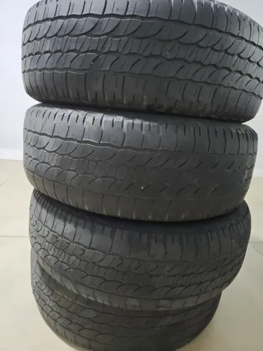 4 Pneus Michelin 205/60/16