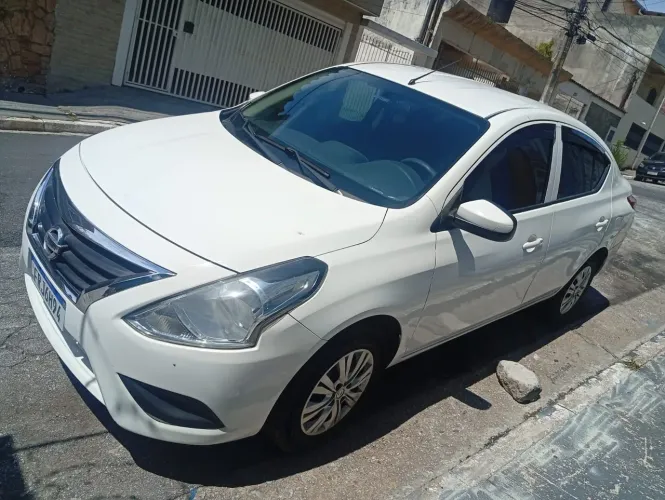 Nissan Versa 1.0 12V Flexstart 4P Mec. 2018