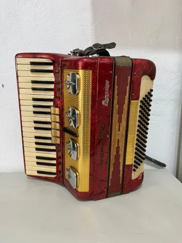 Acordeon Sanfona Rampazzo Vermelho
