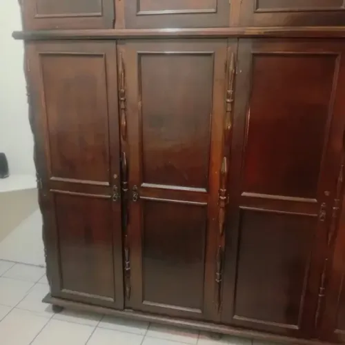 Guarda Roupas Antigo 