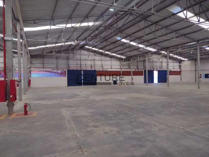 Galpão para Locação com 668m² e Doca Próximo à Av. Cristiano Machado e Shopping Estação