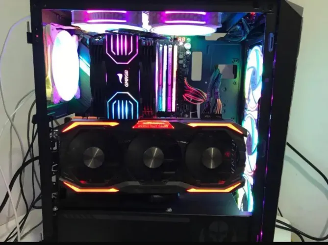 Gtx 1080 AMP extreme Edition zotac 8GB GDDR5X