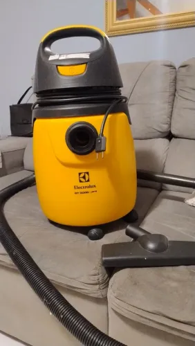Aspirador Electrolux GT 3000 pro