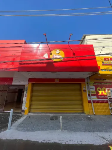 Alugo comercial no centro de comendador soares com 120 m² Nova Iguaçu