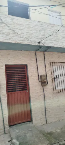 Casa pra alugar próx a rua da marinha