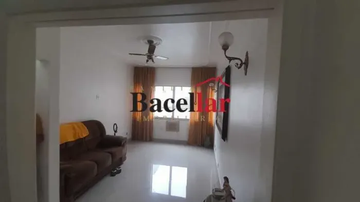 Prado Junior! apartamento de fundos com vista indevassável com 75m2 2 quartos, piso todo n