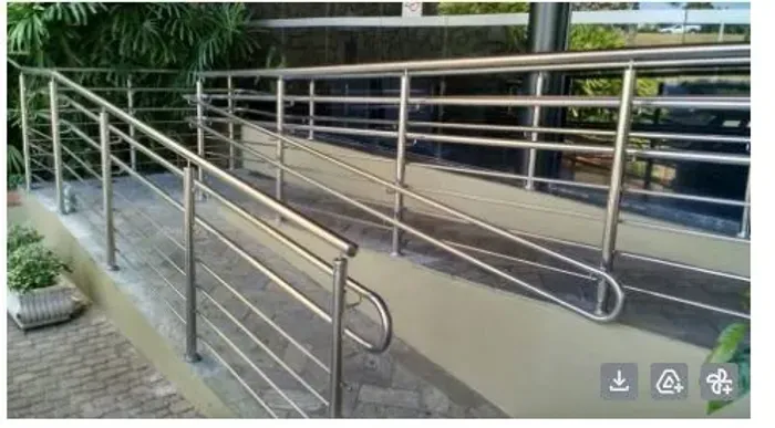 Corrimão de inox e galvanizado 