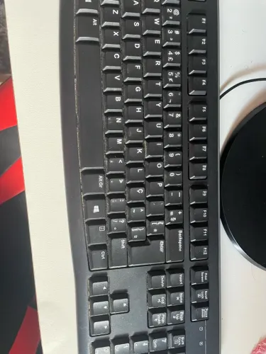 Monitor e teclado