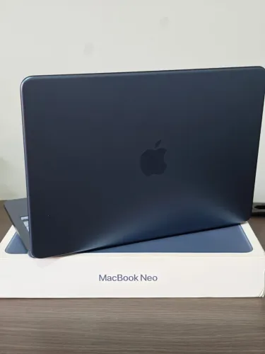 MACBOOK NEO