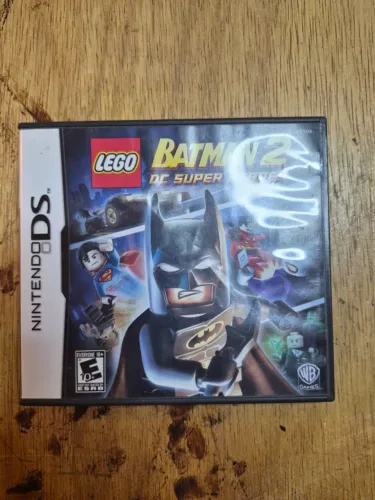 LEGO BATMAN 2: DC Super Heroes para Nintendo DS (Semi novo)