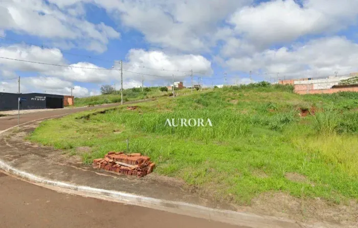 Terreno à Venda com 362m² no Alexandre Urbanas, Londrina-PR