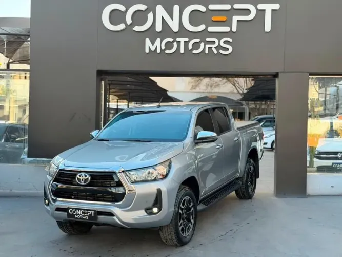 Toyota Hilux CD SRV 4X4 2.8 TDI Diesel Aut. 2024