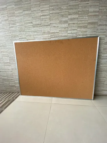 Vendo quadro cortiça 