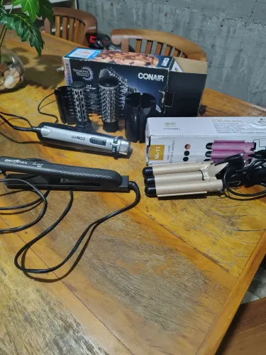 Combo, escova coniar, modelador de cachos,prancha 