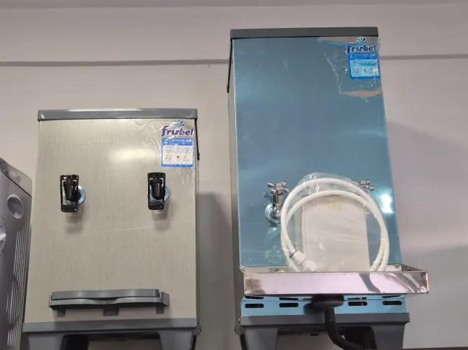 Bebedouro Inox Frisbel Bancada de 10 e 25 litros (entrego instalado grátis)