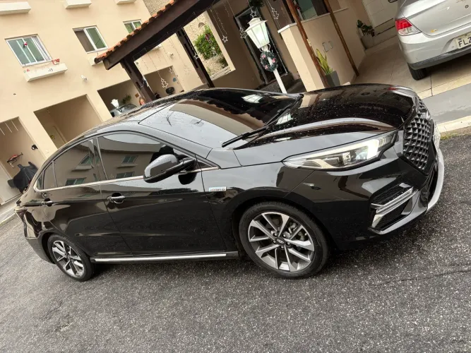 Chery Arrizo 6 PRO 1.5 Turbo (híbrido) 2025