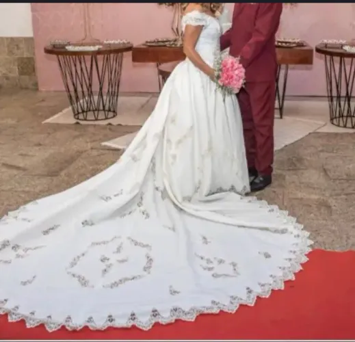Vestido de noiva de luxo