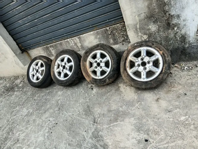 Rodas aro 15 da volvo