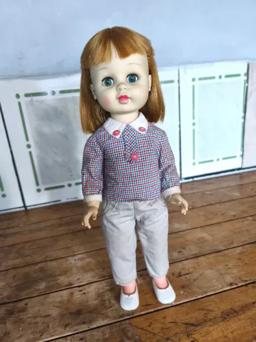 Boneca antiga