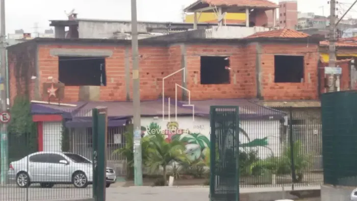Casa térrea à venda em São Paulo-SP, Jardim Santa Terezinha: 2 quartos, 3 salas, 1 banheir