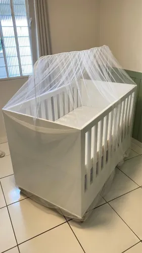Berço americano branco com colchão