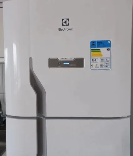 Geladeira Eletrolux 370L Entrego Grátis