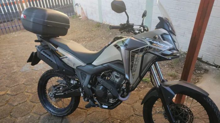 Vendo Sahara  300 adventure