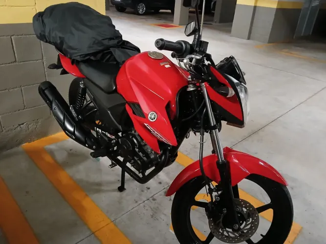 Yamaha Fazer 150 Flex impecável