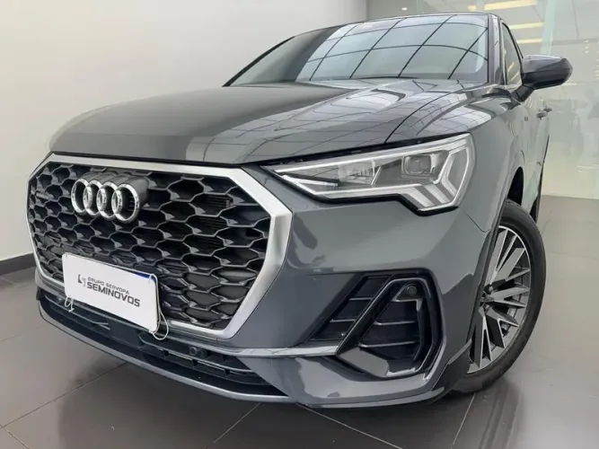 Audi Q3 1.4 TFSI/TFSI Flex S-tronic 5P 2024