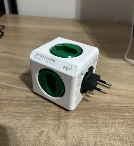 Multiplicador de tomada PowerCube ELG PWC-R5