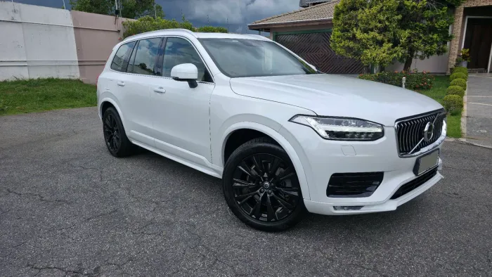 Volvo XC 90 T-6 Momentum 2.0 320cv 5P 2020