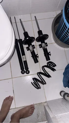 Suspensão para up tsi ( amortecedores e molas)