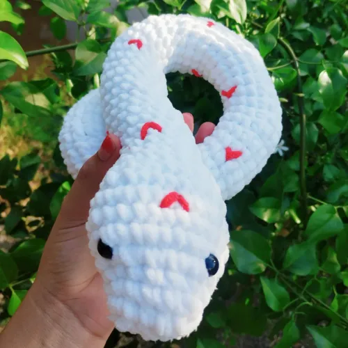Bicho de Pelúcia Cobra Amigurumi Artesanal - Presente Criativo e Macio